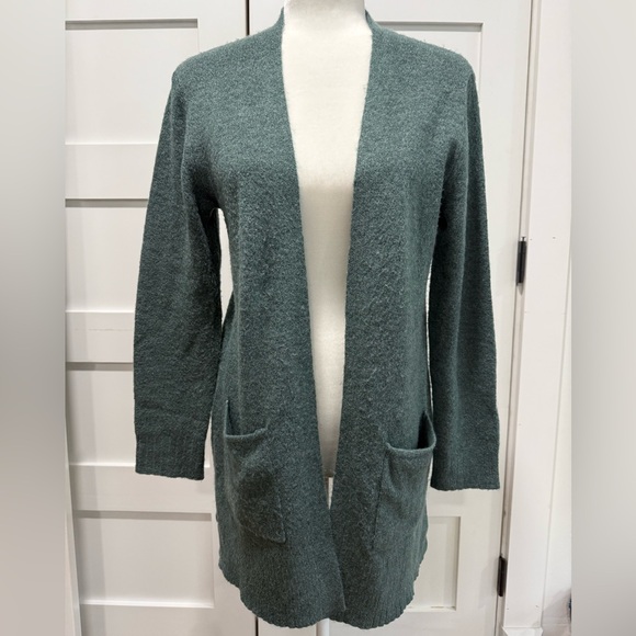 Women's Green Open Front Sweater - Picture 1 of 3